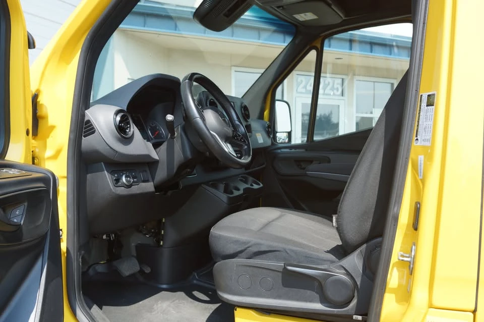 2021 Mercedes-Benz VS30 Sprinter - Image 7 of 20
