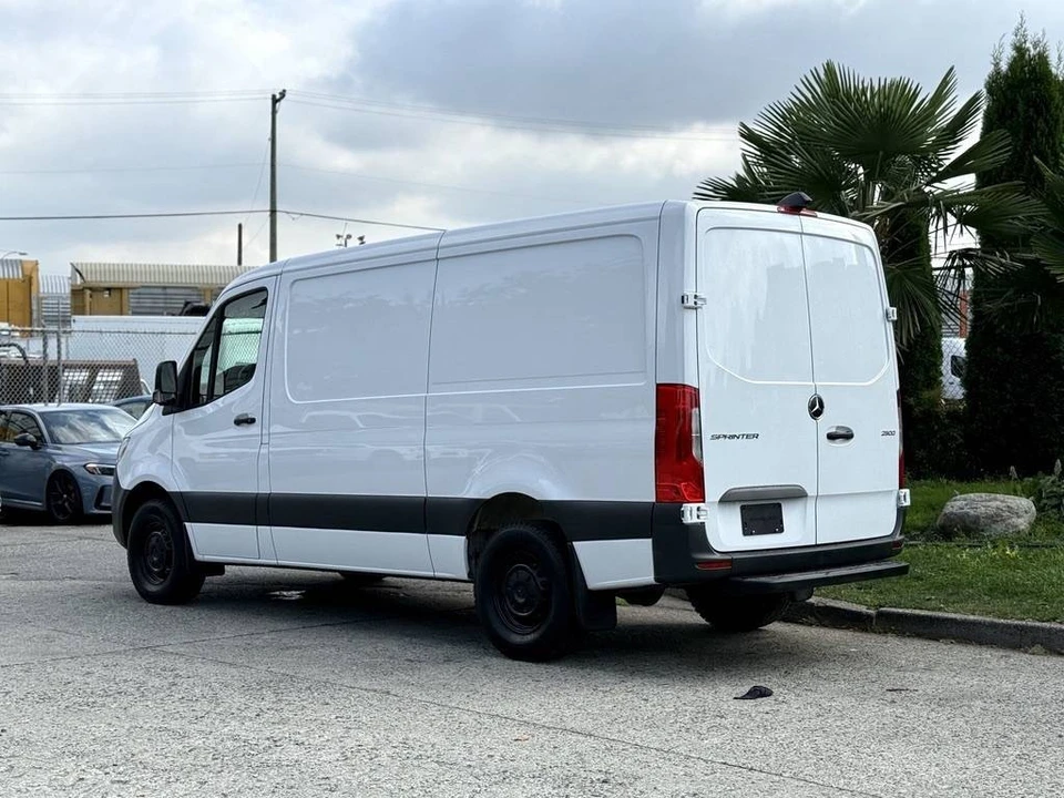 2021 Mercedes-Benz VS30 Sprinter - Image 6 of 20