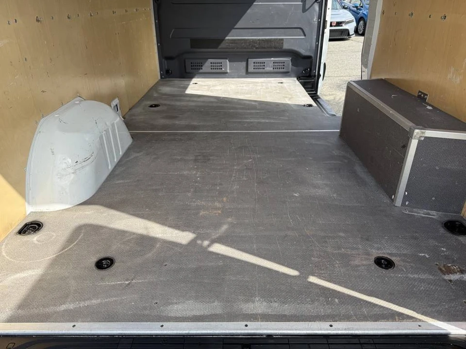 2021 Mercedes-Benz VS30 Sprinter - Image 9 of 20