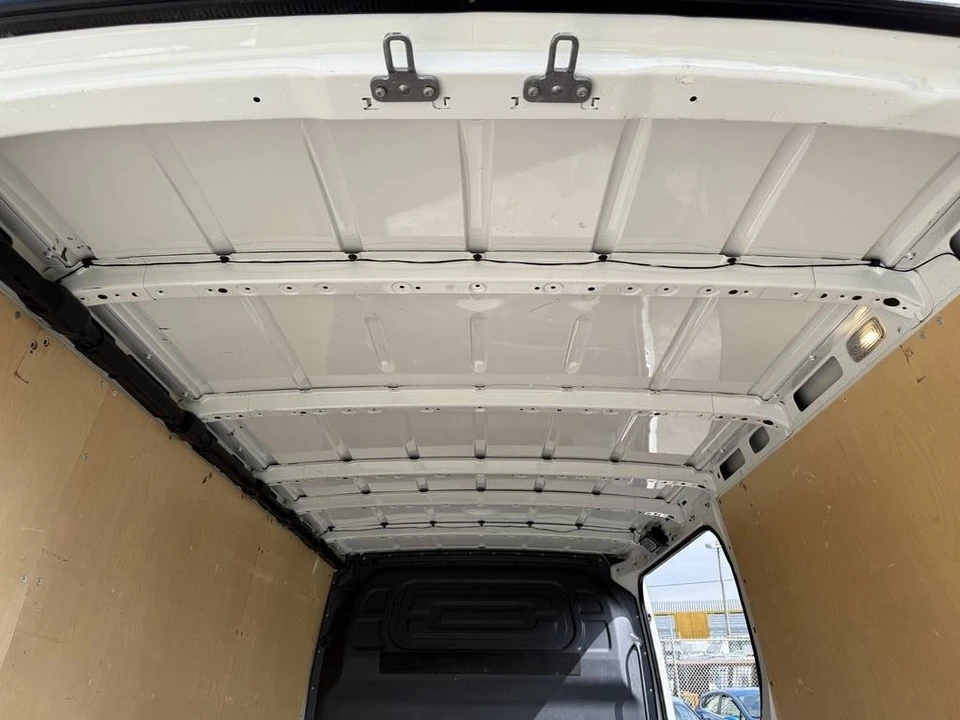 2021 Mercedes-Benz VS30 Sprinter - Image 14 of 20