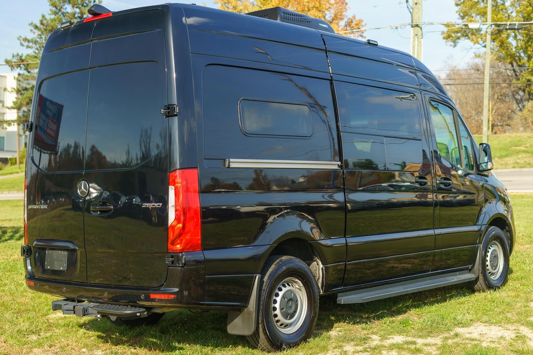 2021 Mercedes-Benz VS30 Sprinter - Image 4 of 31