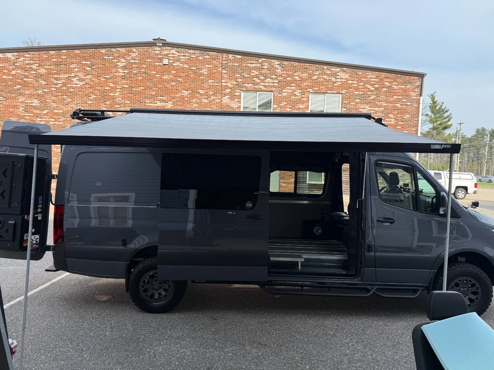 2021 Mercedes-Benz VS30 Sprinter - Image 18 of 21
