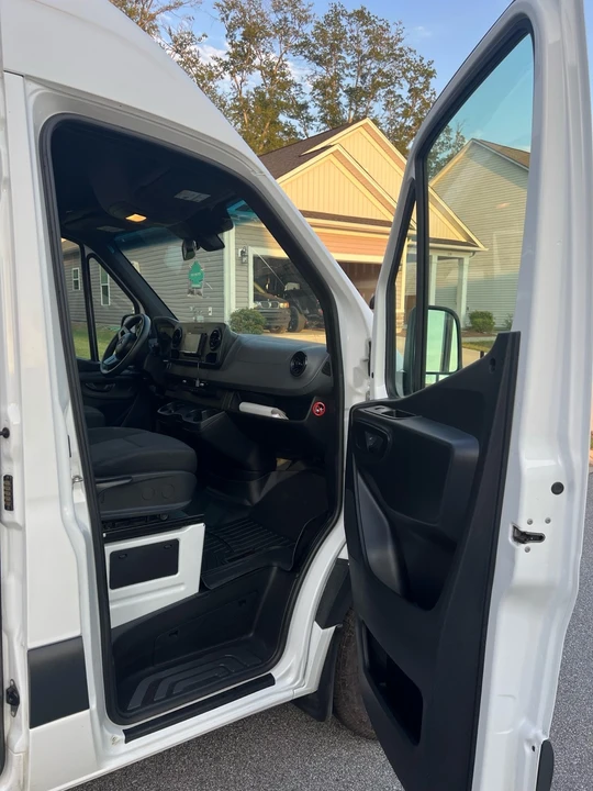 2021 Mercedes-Benz VS30 Sprinter - Image 10 of 21