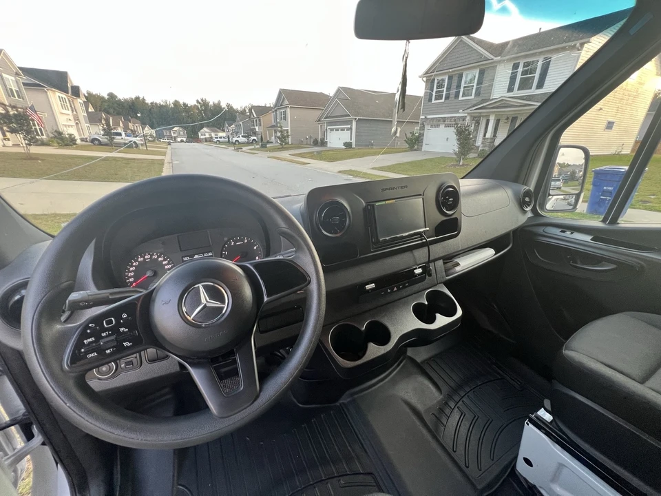 2021 Mercedes-Benz VS30 Sprinter - Image 12 of 21