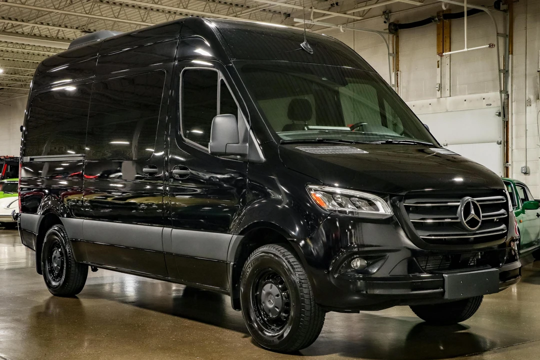 2021 Mercedes-Benz VS30 Sprinter - Image 18 of 31
