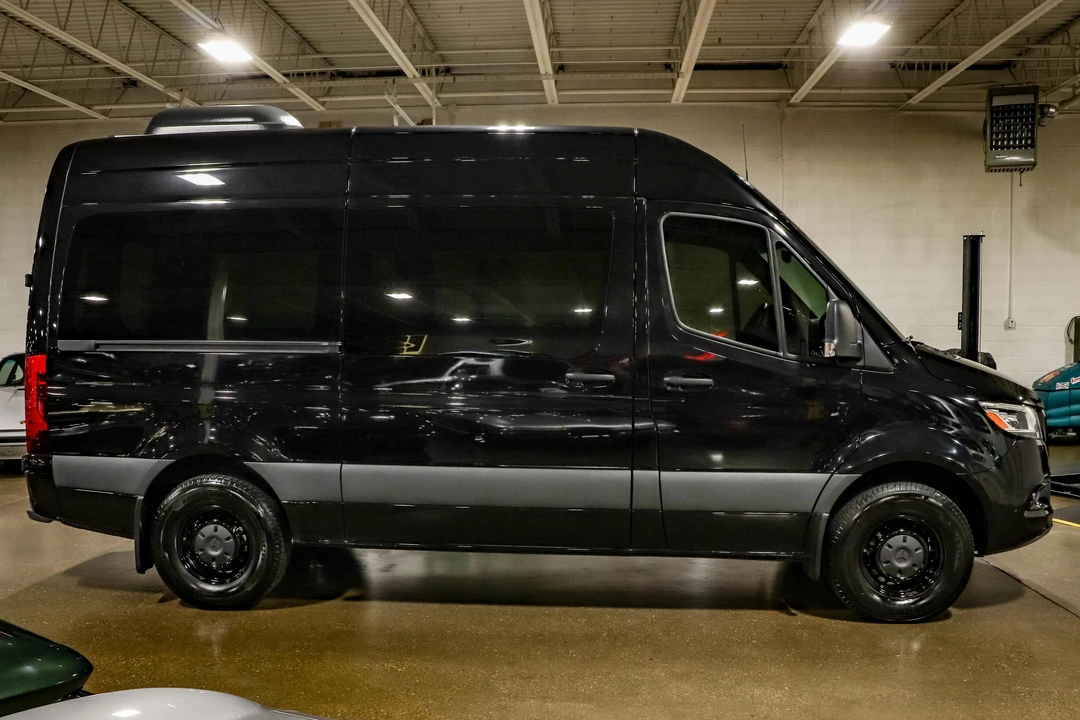 2021 Mercedes-Benz VS30 Sprinter - Image 16 of 31