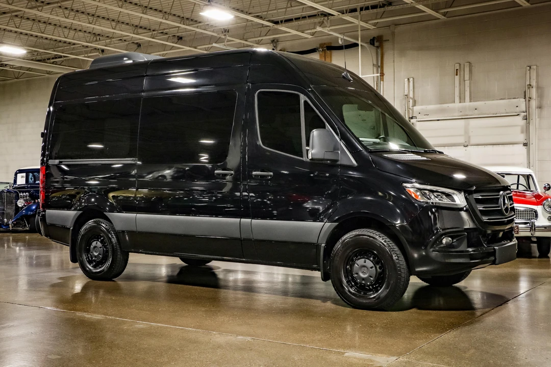 2021 Mercedes-Benz VS30 Sprinter - Image 17 of 31
