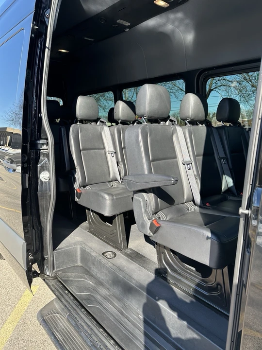 2021 Mercedes-Benz VS30 Sprinter - Image 9 of 15