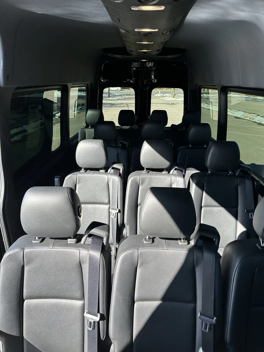 2021 Mercedes-Benz VS30 Sprinter - Image 8 of 15