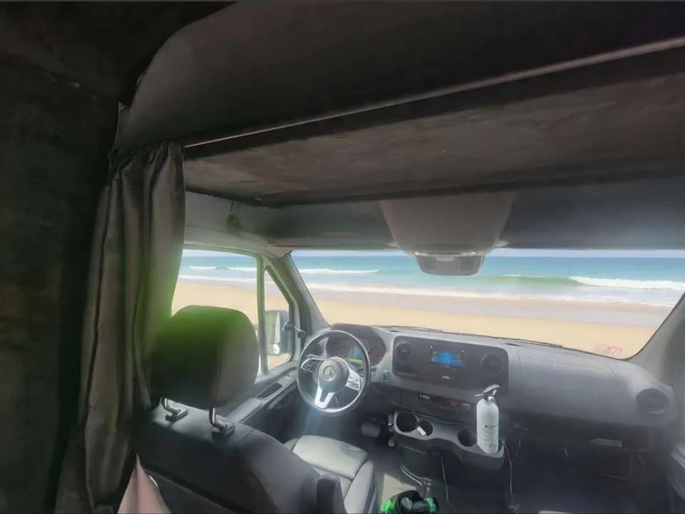 2021 Mercedes-Benz VS30 Sprinter - Image 3 of 6