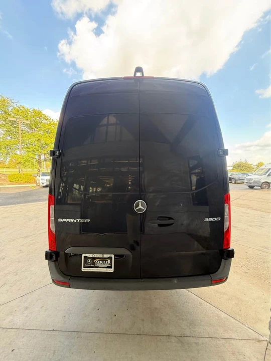2021 Mercedes-Benz VS30 Sprinter - Image 4 of 9