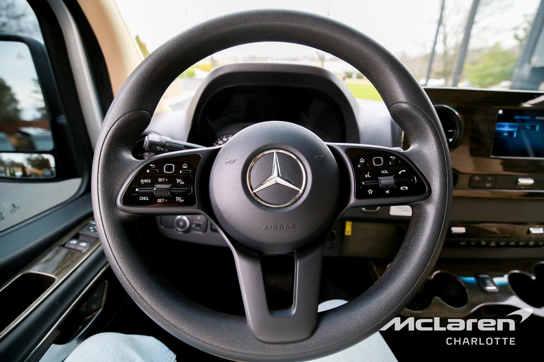 2021 Mercedes-Benz VS30 Sprinter - Image 14 of 21