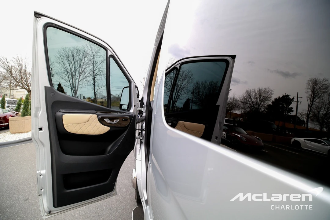 2021 Mercedes-Benz VS30 Sprinter - Image 10 of 21