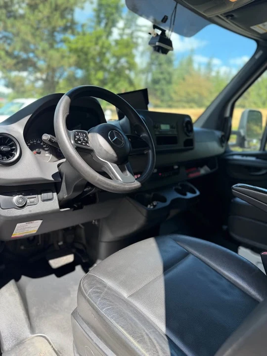2021 Mercedes-Benz VS30 Sprinter - Image 4 of 12