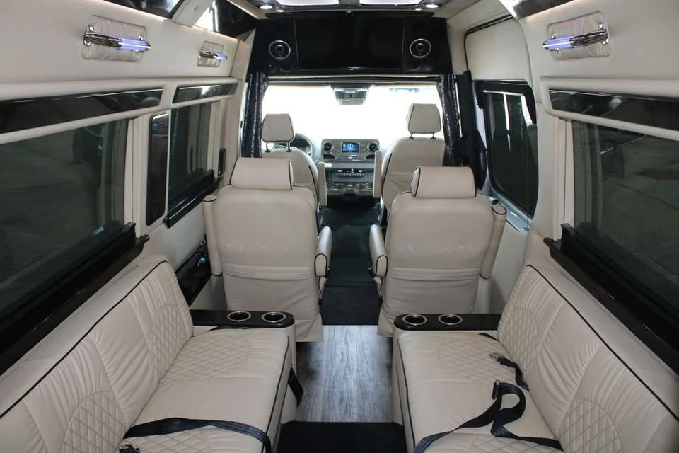 2021 Mercedes-Benz VS30 Sprinter - Image 16 of 20