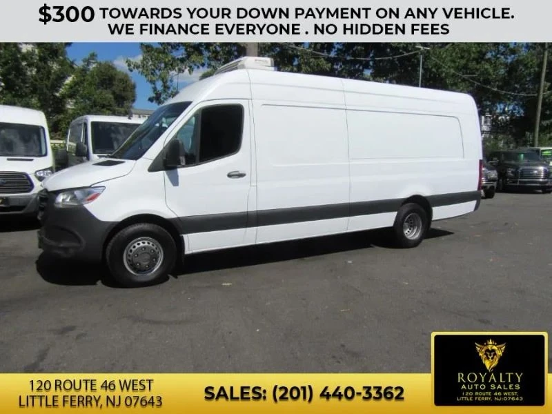 2021 Mercedes-Benz VS30 Sprinter - Image 4 of 12