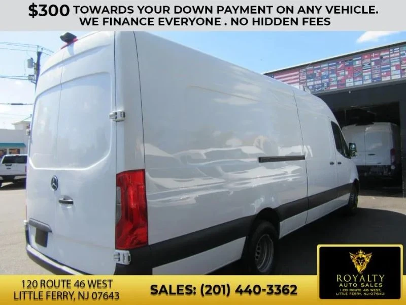 2021 Mercedes-Benz VS30 Sprinter - Image 11 of 12