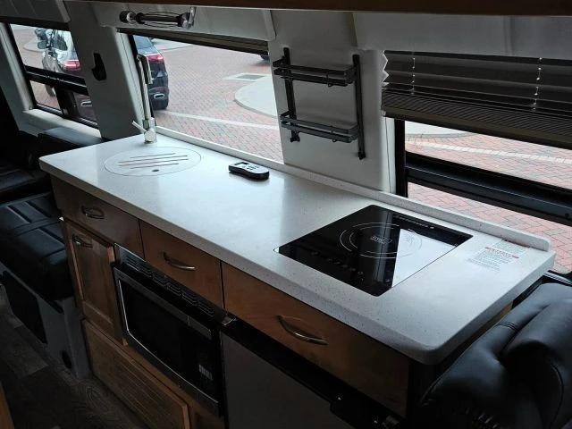 2021 Mercedes-Benz VS30 Sprinter - Image 5 of 21