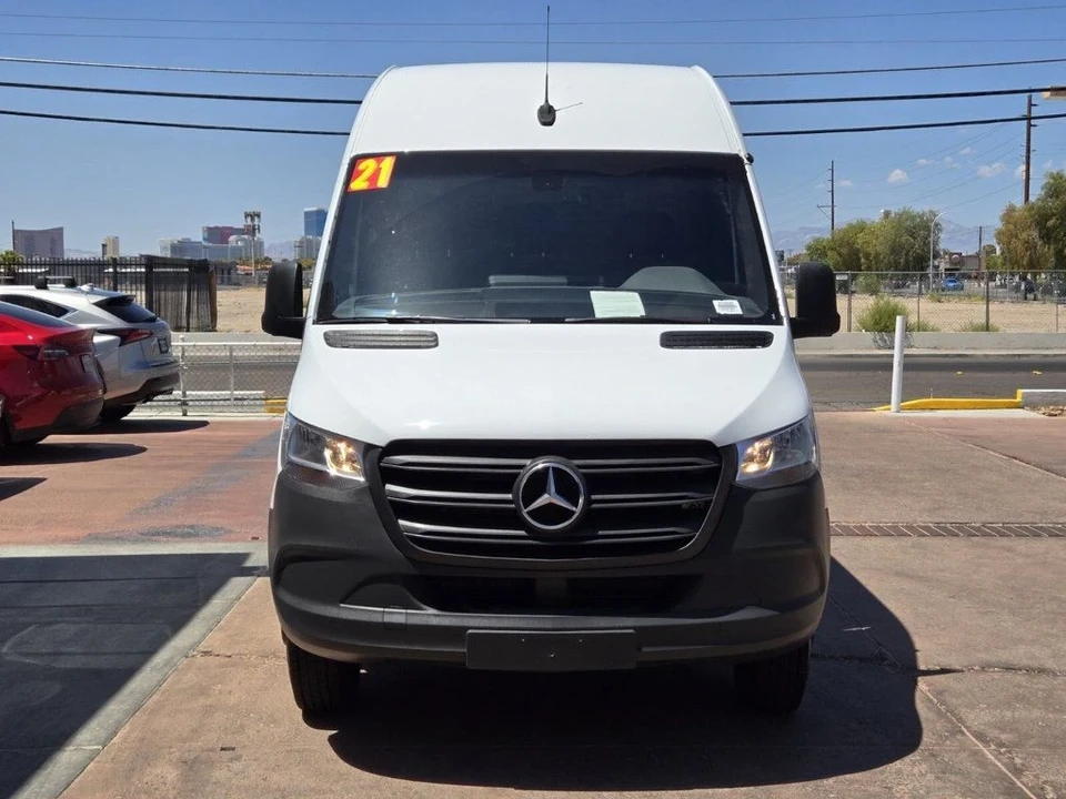 2021 Mercedes-Benz VS30 Sprinter - Image 4 of 12