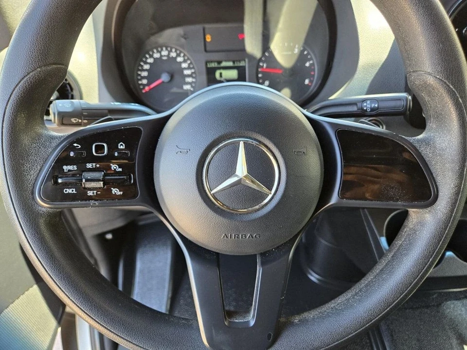 2021 Mercedes-Benz VS30 Sprinter - Image 15 of 19