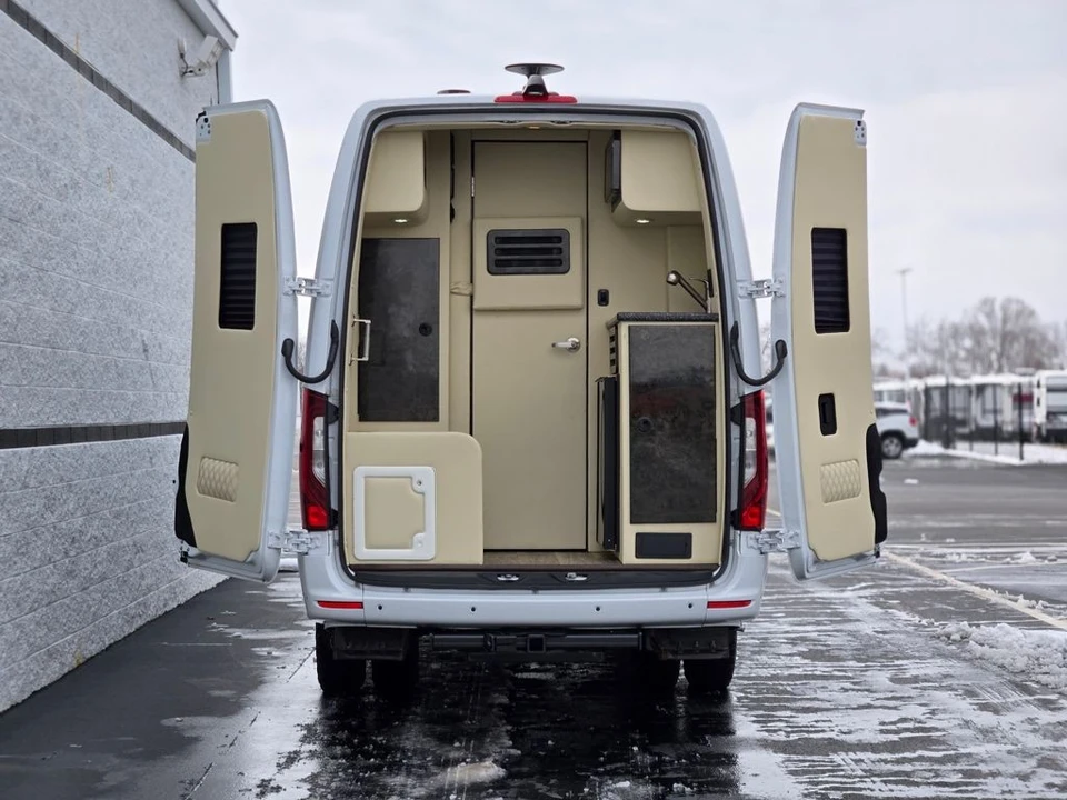 2021 Mercedes-Benz VS30 Sprinter - Image 11 of 21