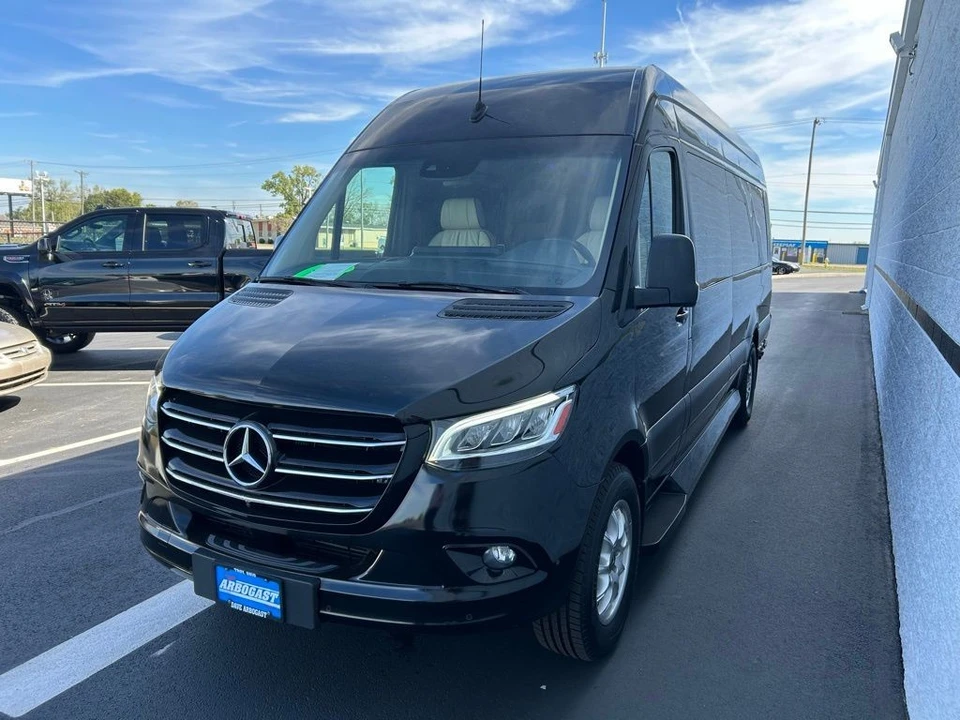 2021 Mercedes-Benz VS30 Sprinter - Image 18 of 21
