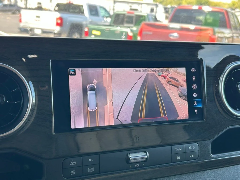 2021 Mercedes-Benz VS30 Sprinter - Image 10 of 21