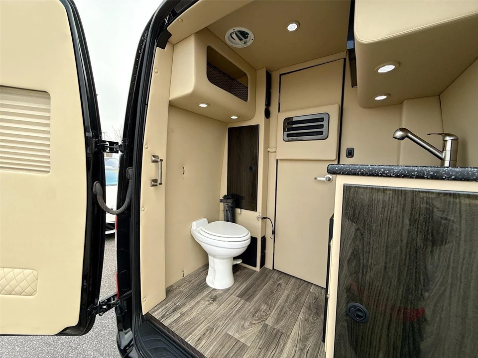 2021 Mercedes-Benz VS30 Sprinter - Image 19 of 21