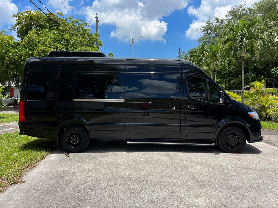 2021 Mercedes-Benz VS30 Sprinter - Image 16 of 31