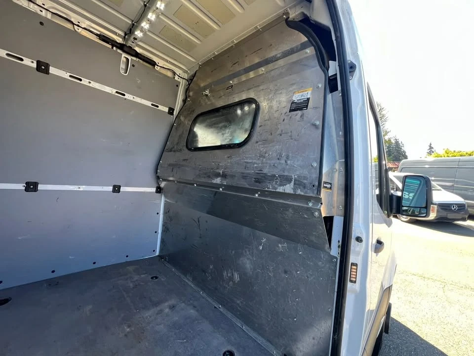 2021 Mercedes-Benz VS30 Sprinter - Image 9 of 19