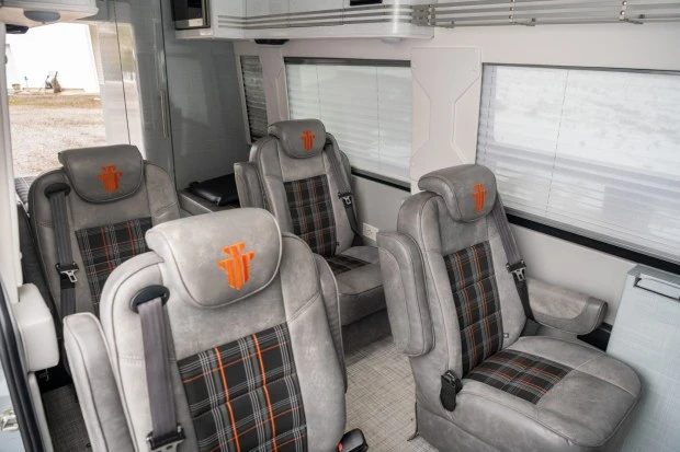2021 Mercedes-Benz VS30 Sprinter - Image 6 of 9