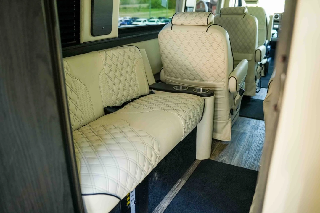 2021 Mercedes-Benz VS30 Sprinter - Image 16 of 21