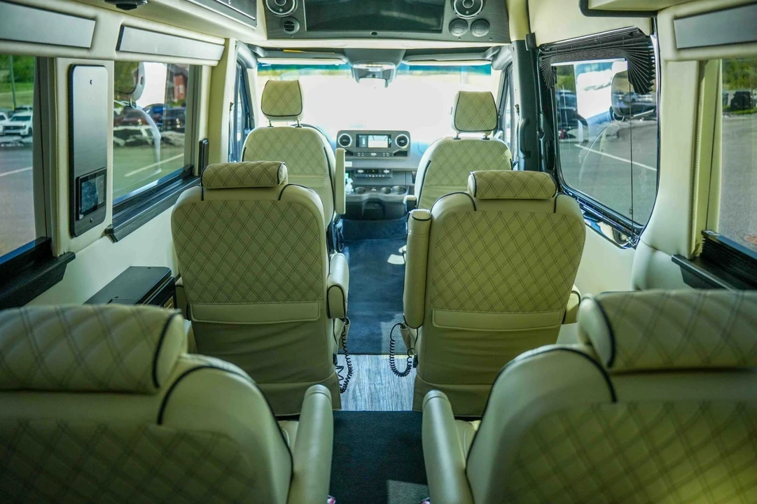 2021 Mercedes-Benz VS30 Sprinter - Image 18 of 21