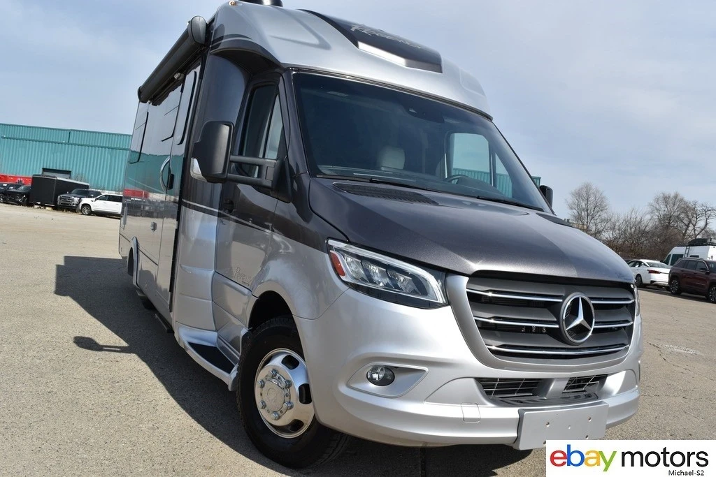 2021 Mercedes-Benz VS30 Sprinter - Image 2 of 21