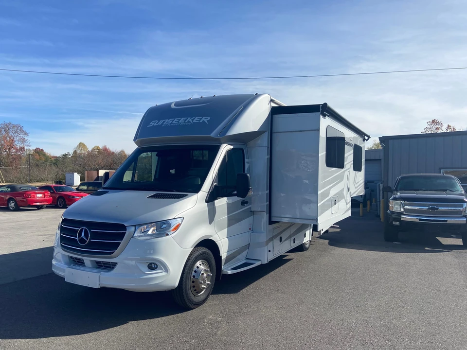 2021 Mercedes-Benz VS30 Sprinter - Image 7 of 31