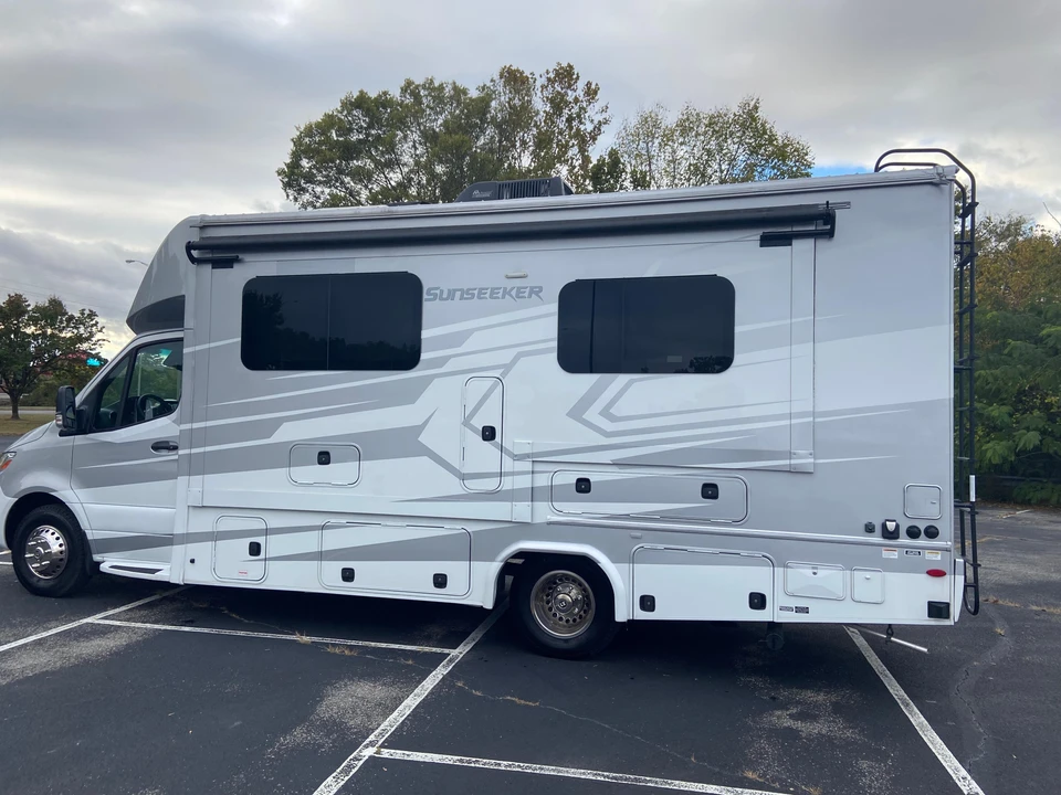2021 Mercedes-Benz VS30 Sprinter - Image 10 of 31
