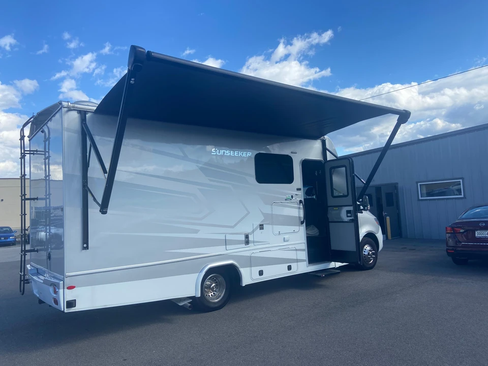 2021 Mercedes-Benz VS30 Sprinter - Image 16 of 31