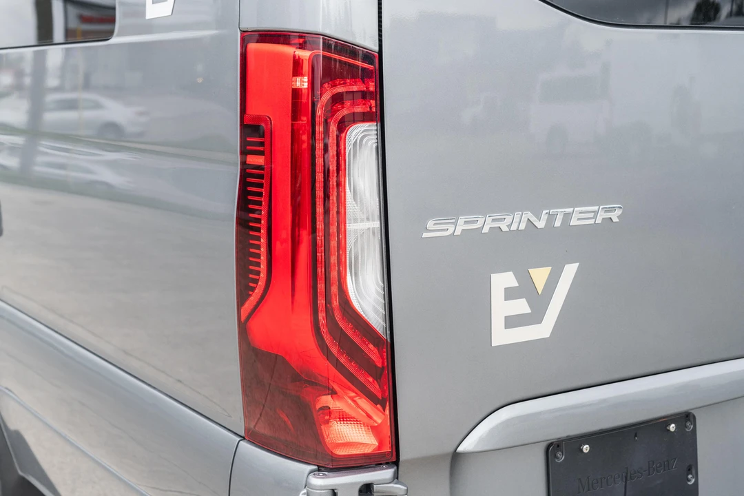 2021 Mercedes-Benz VS30 Sprinter - Image 16 of 31