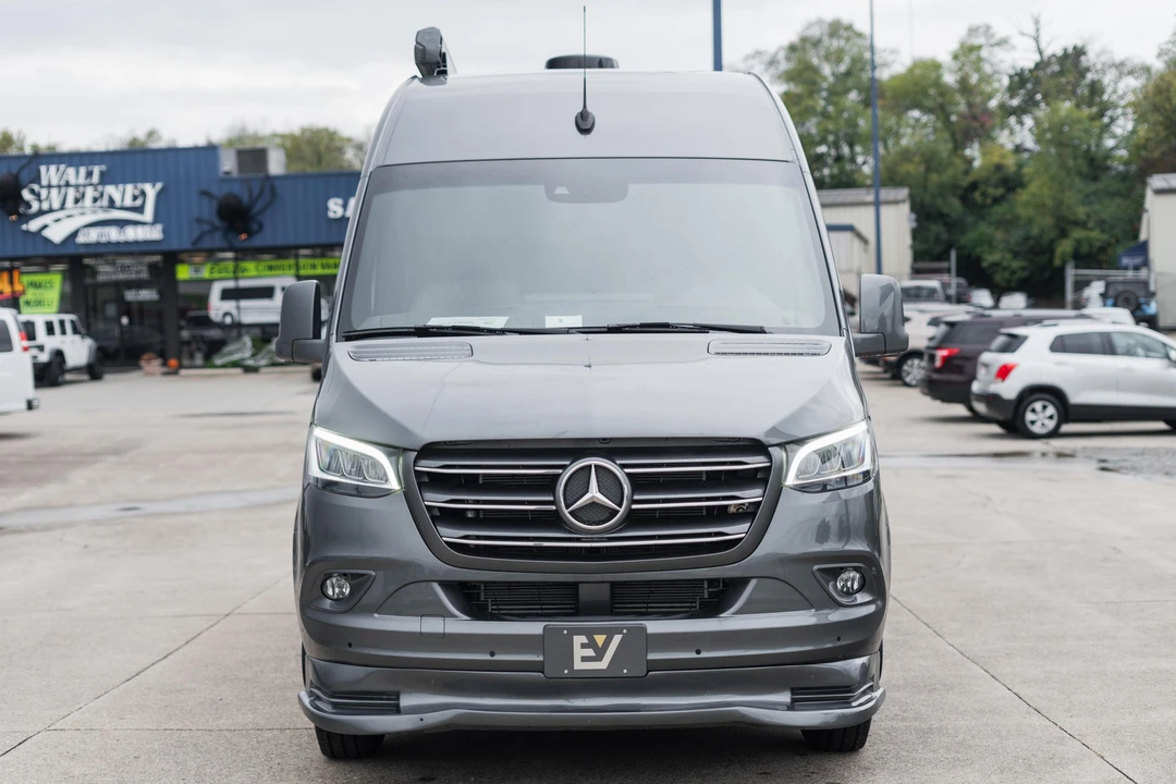 2021 Mercedes-Benz VS30 Sprinter - Image 2 of 31