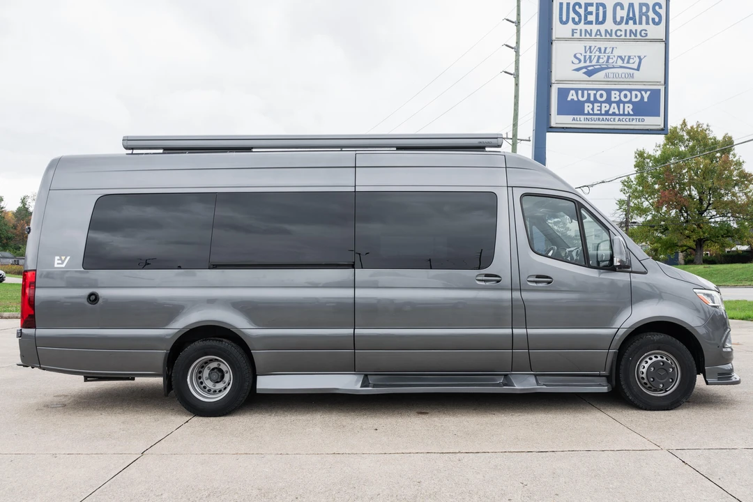 2021 Mercedes-Benz VS30 Sprinter - Image 8 of 31