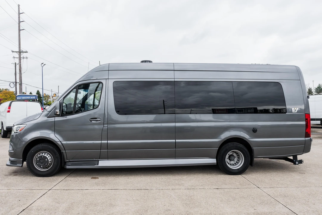 2021 Mercedes-Benz VS30 Sprinter - Image 6 of 31