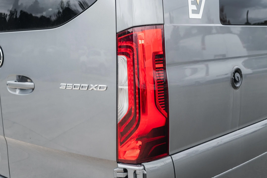 2021 Mercedes-Benz VS30 Sprinter - Image 21 of 31