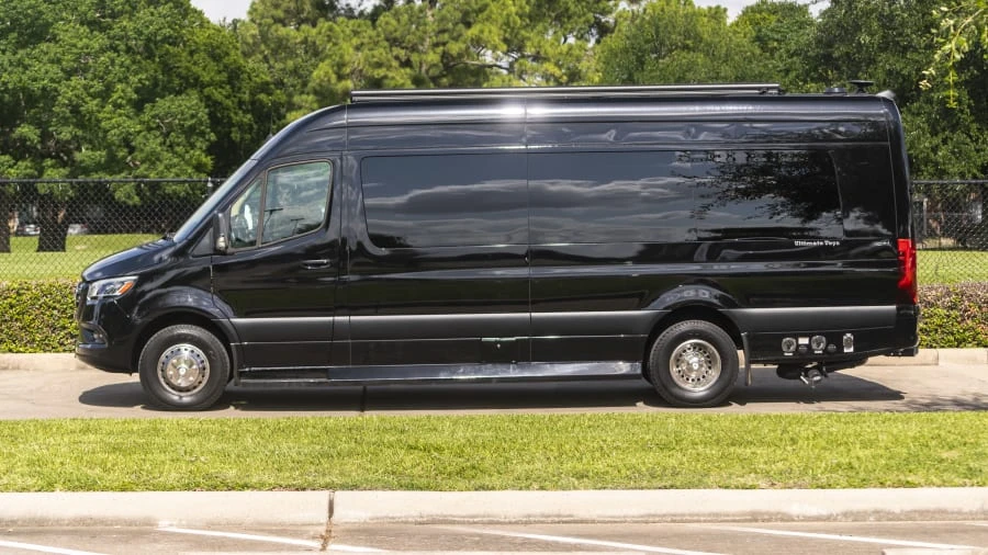 2021 Mercedes-Benz VS30 Sprinter - Image 2 of 31