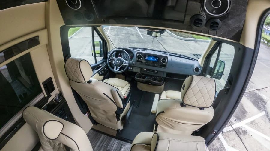 2021 Mercedes-Benz VS30 Sprinter - Image 5 of 31