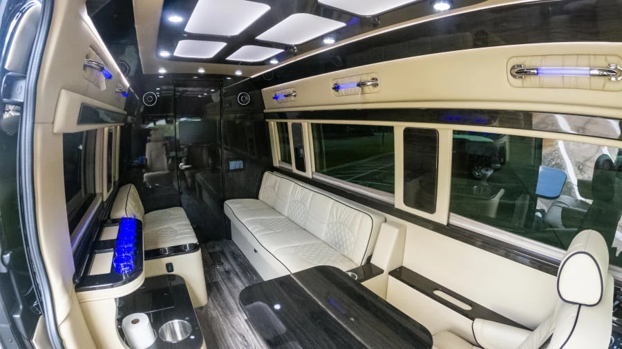 2021 Mercedes-Benz VS30 Sprinter - Image 10 of 31