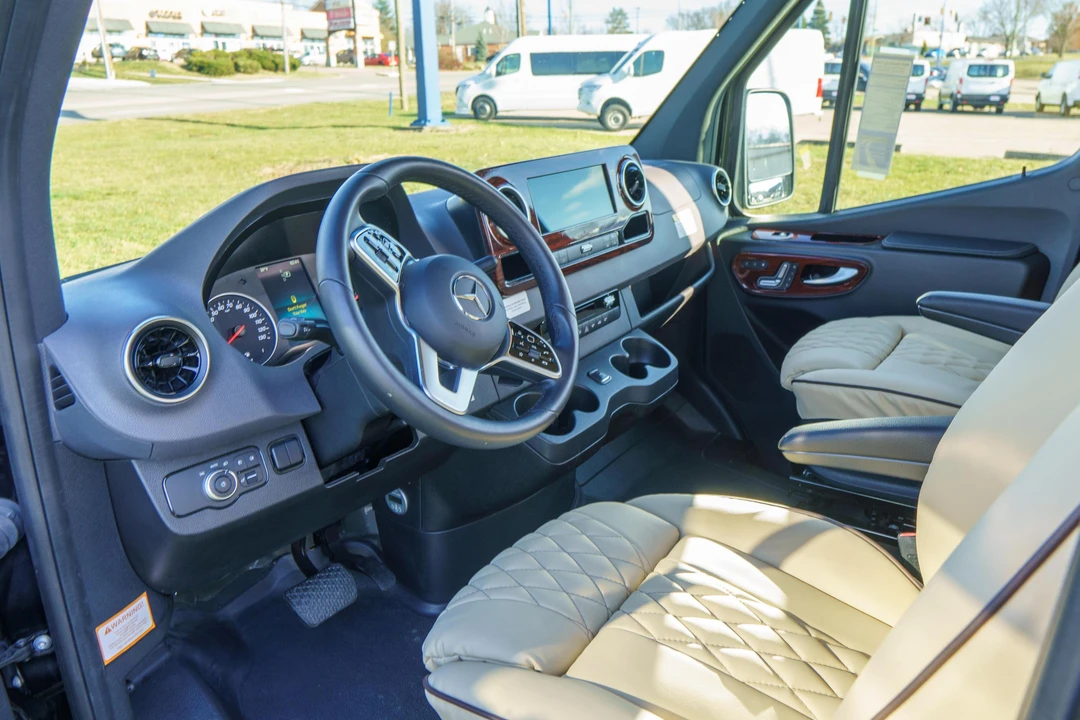 2021 Mercedes-Benz VS30 Sprinter - Image 30 of 31