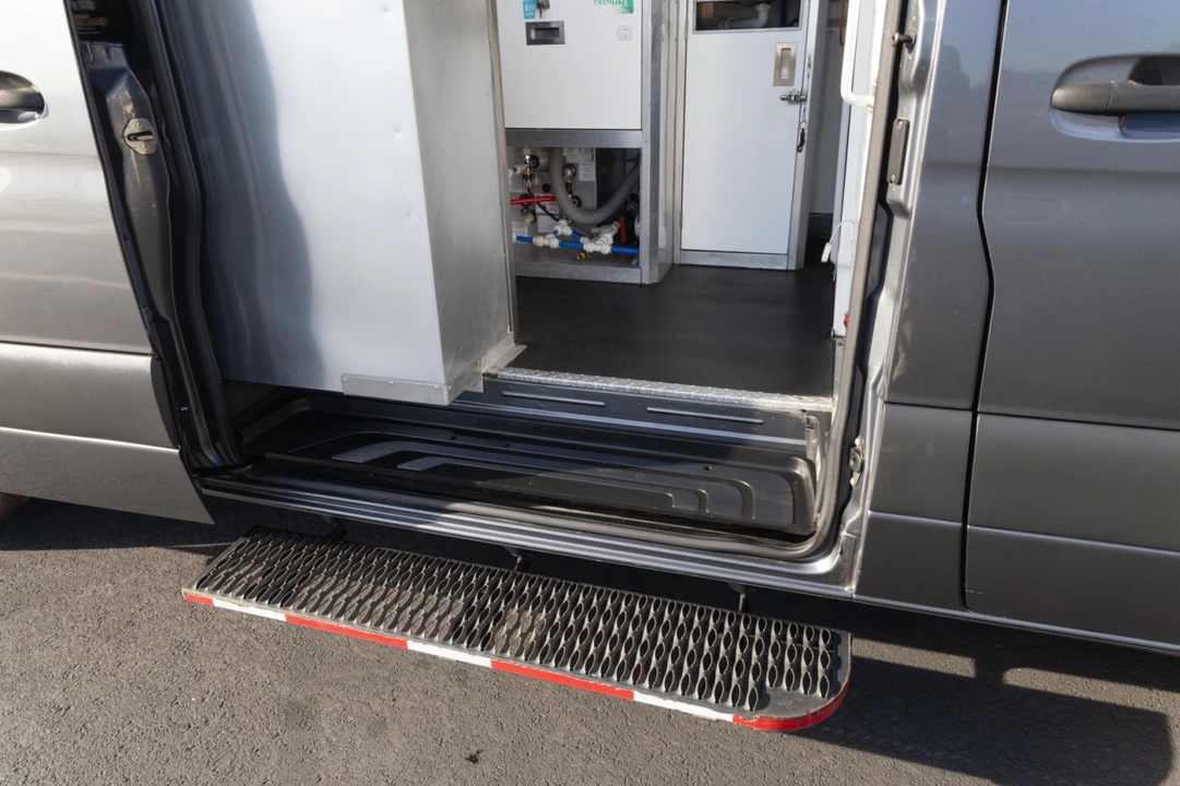 2021 Mercedes-Benz VS30 Sprinter - Image 21 of 21