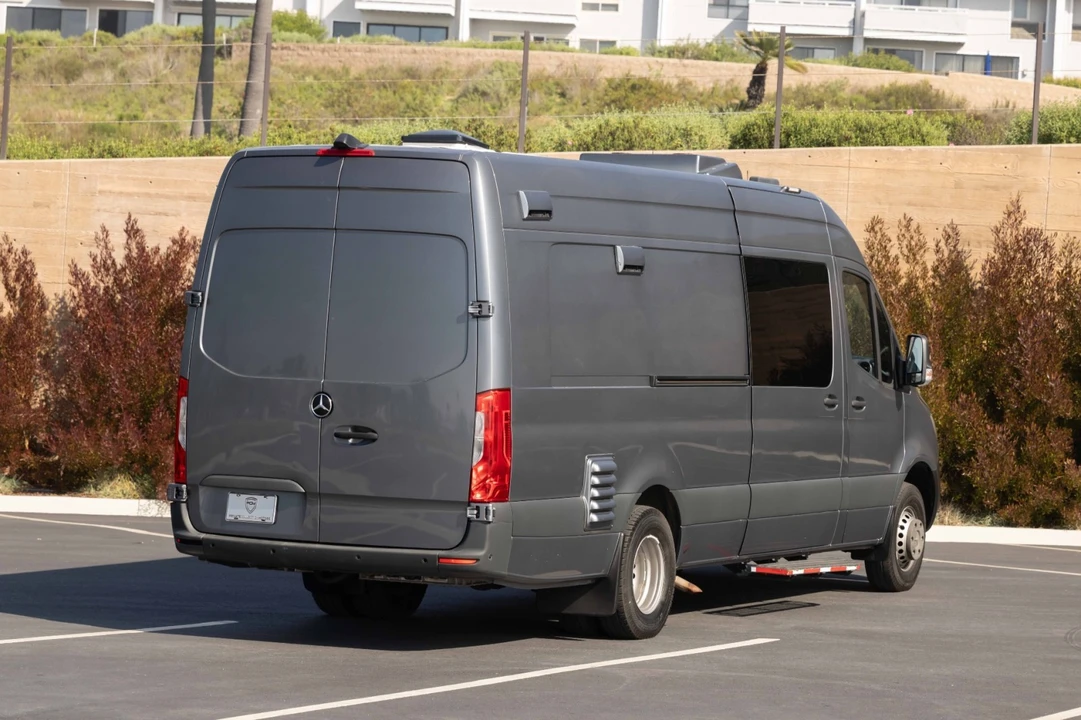 2021 Mercedes-Benz VS30 Sprinter - Image 7 of 21