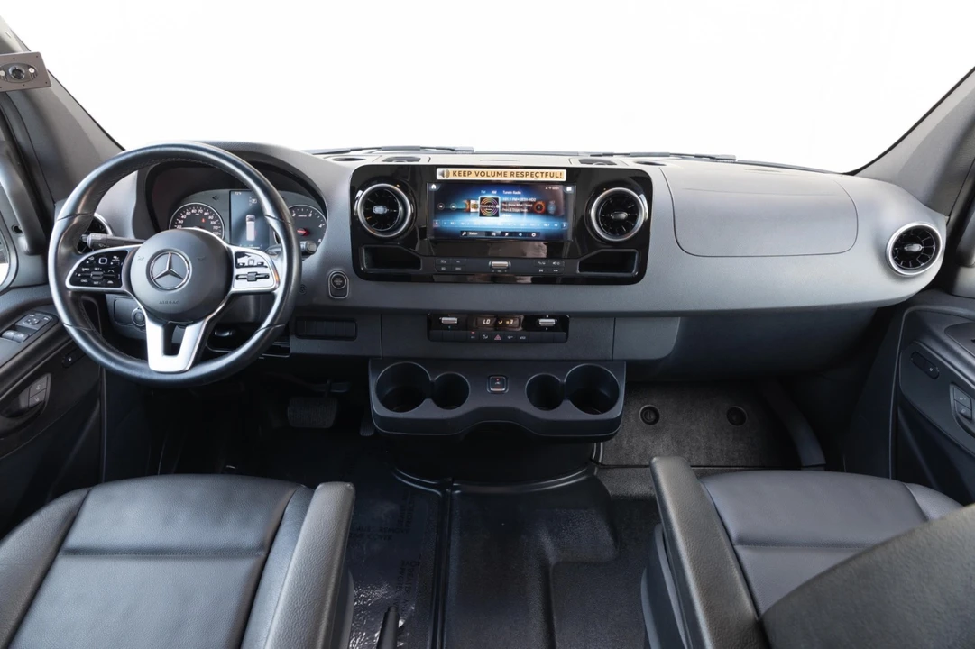 2021 Mercedes-Benz VS30 Sprinter - Image 17 of 21