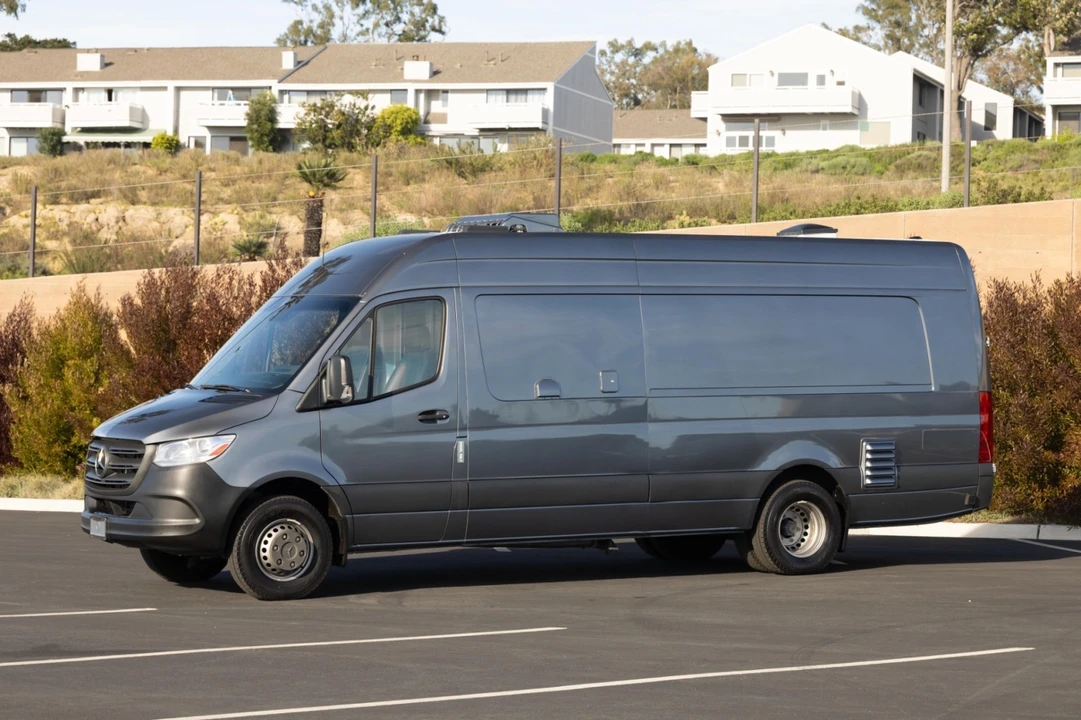 2021 Mercedes-Benz VS30 Sprinter - Image 15 of 21